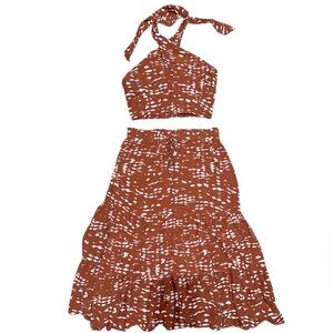 HEARTLOOM two piece neck top and skirt set XS